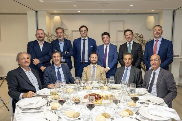 6186-102-25-aniversario-nexobus-16-10-2025-foto-alfonso-esteban_thumb_690