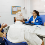 Mejora la experiencia de las personas atendidas en centros de Atención Primaria en Cataluña