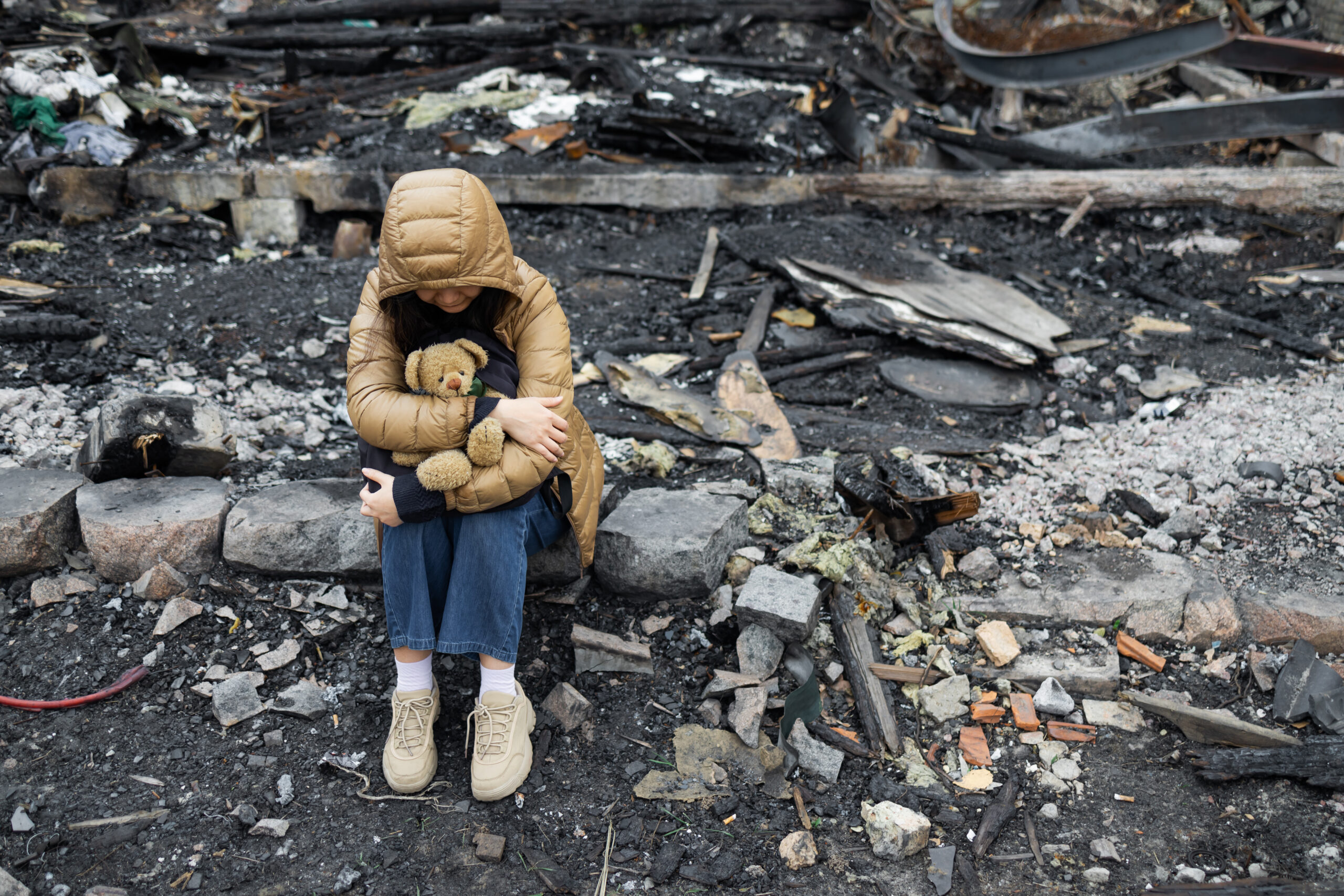 a-girl-next-to-a-house-destroyed-by-the-war-war-i-2026-03-24-01-26-46-utc