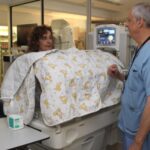 El Hospital Clínico San Carlos, premiado por un programa de buenas prácticas en atención temprana