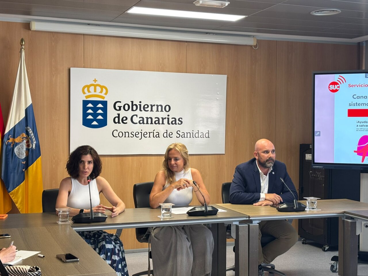 Reunión del Gobierno de Canarias sobre la estrategia de parada cardiaca