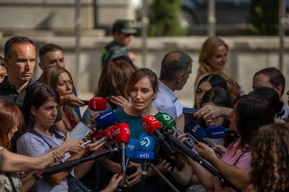 Rueda de prensa sobre el protocolo común de tratamientos de alta complejidad en sanidad.